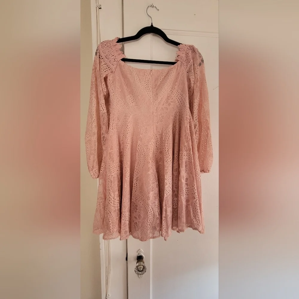 NWOT Mini Lace Dress